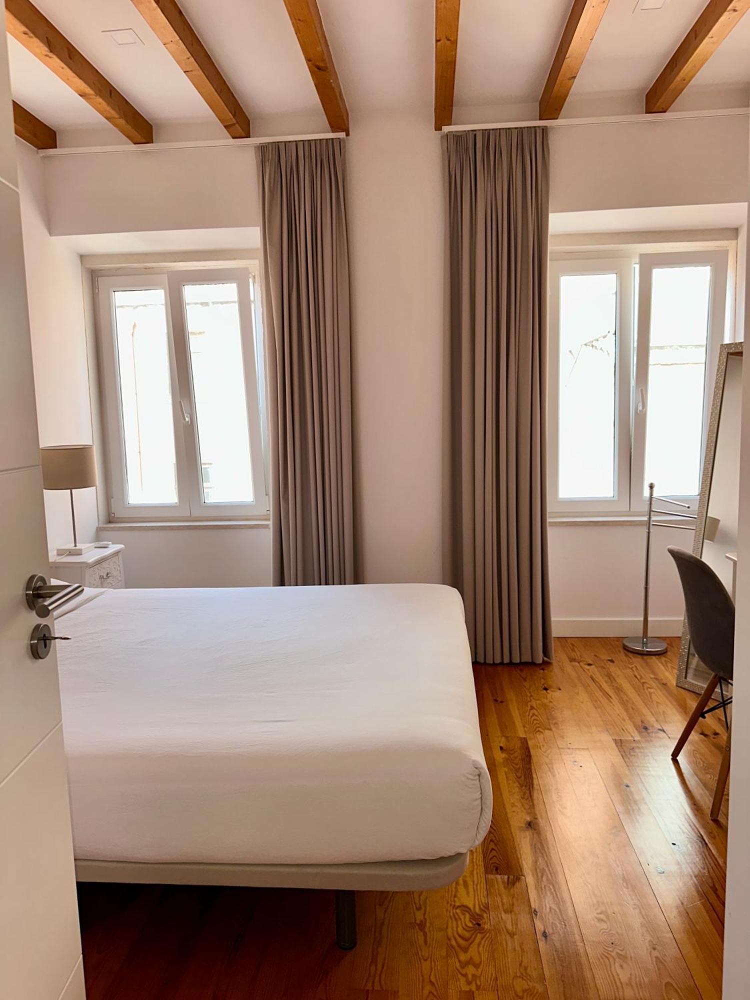 Castle Suites Lisboa Extérieur photo